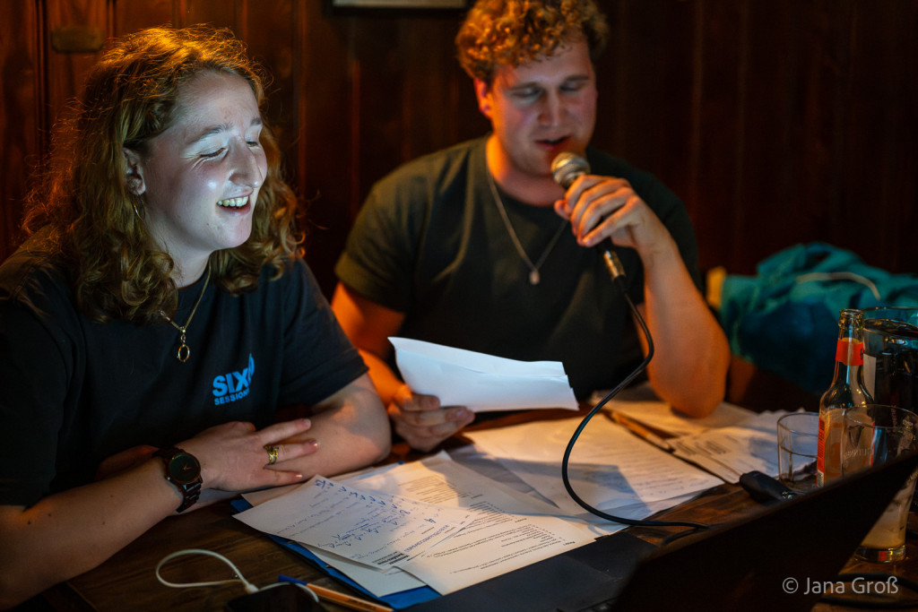 2024 feierte das Kneipenquiz beim Rendez-vous Premiere und rauschende Erfolge. Auftakt einer neuen Tradition bei unserem Festival? Foto: Jana Groß